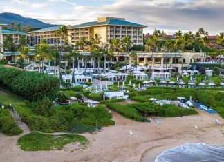 A Luxurious Retreat: Explore Four Seasons Private Villa for Unforgettable Getaways