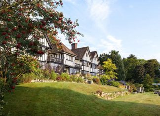 Gidleigh Park: A Luxurious Retreat Amid Dartmoor’s Enchanting Landscape
