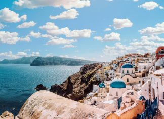 Greece’s Luxury Travel Industry Set to Soar, Predicts $2.7 Billion Revenue by 2030